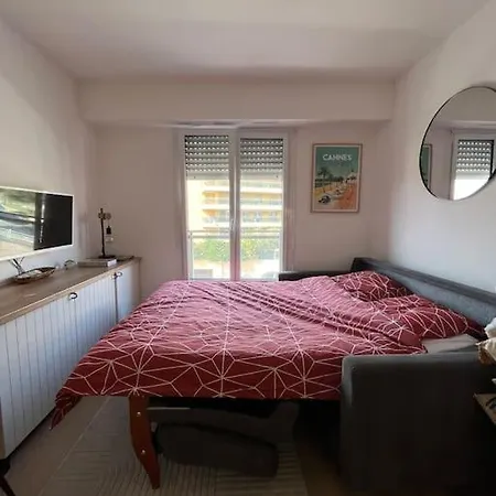 Lumineux A 2 Mn A Pied De La Lägenhet